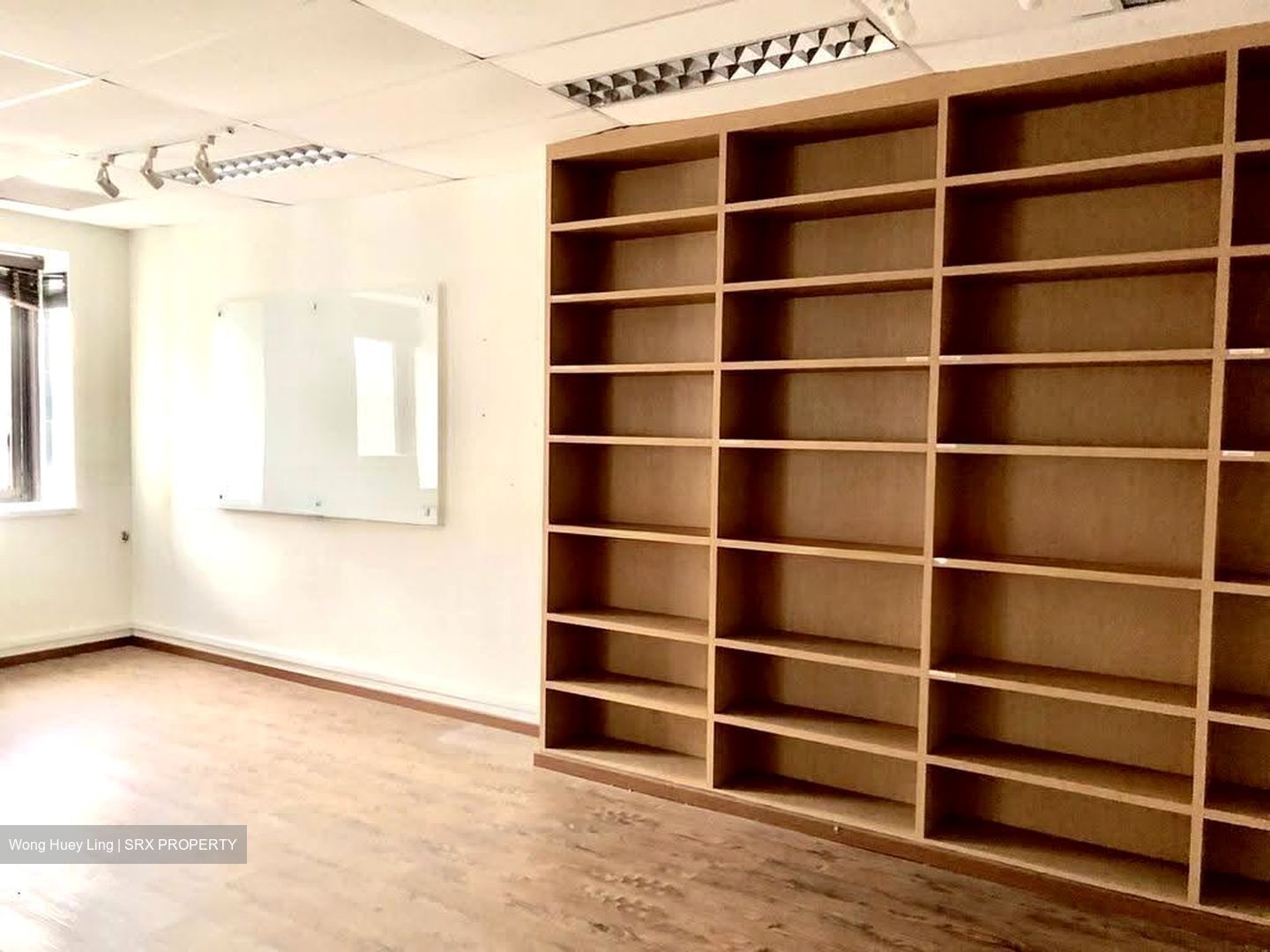 The Adelphi (D6), Office #608439061
